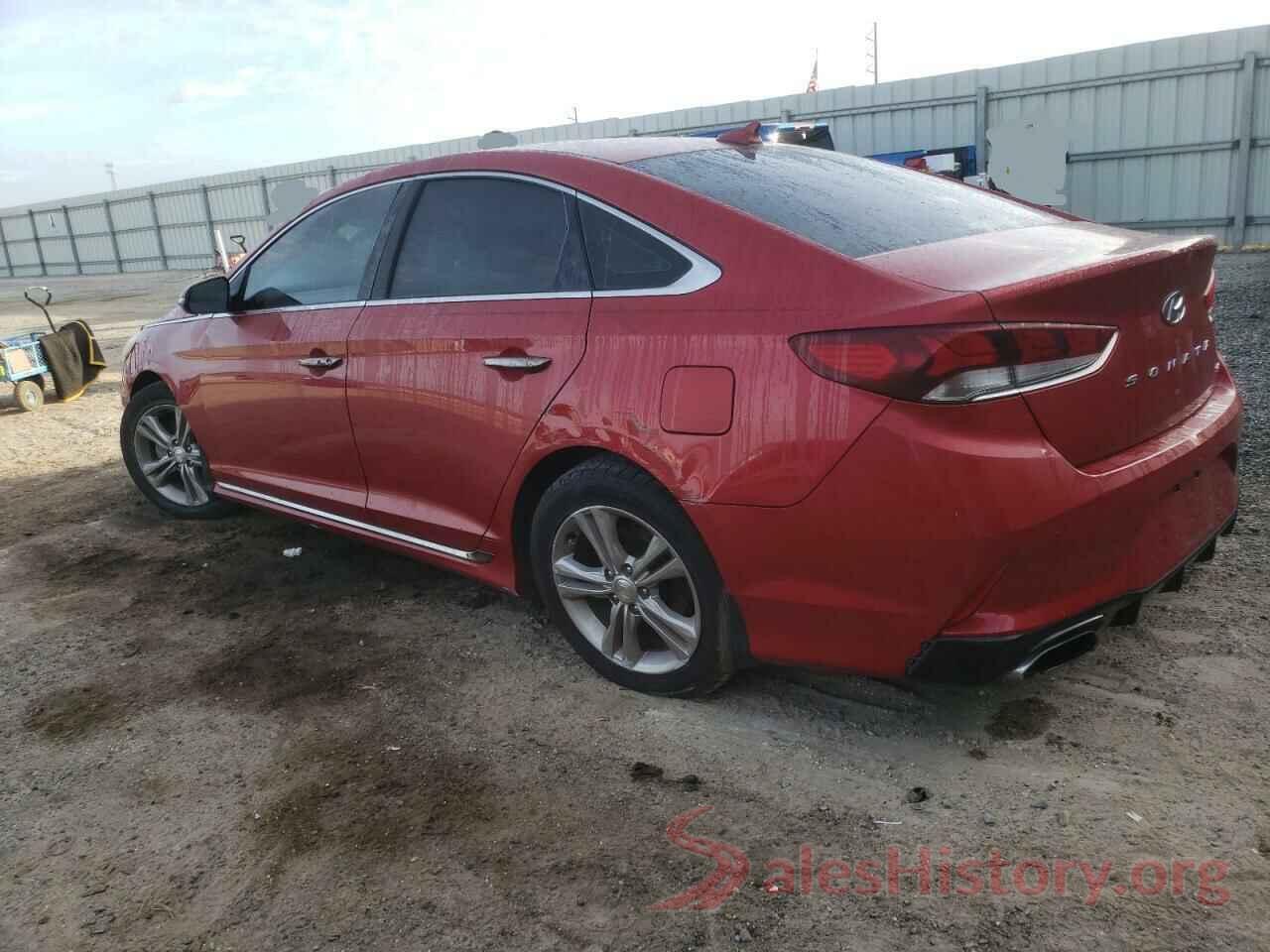 5NPE34AF2JH697389 2018 HYUNDAI SONATA