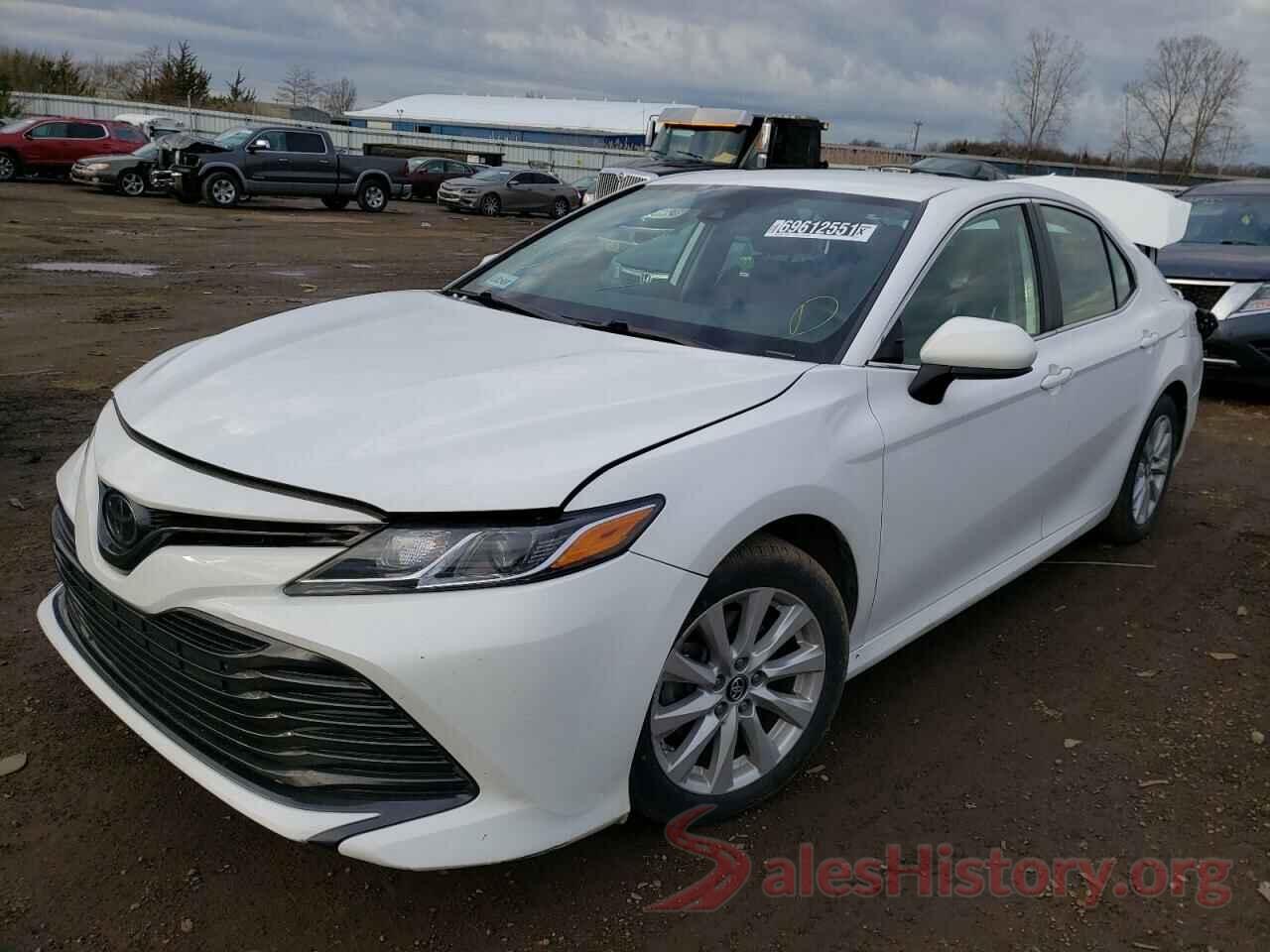 4T1B11HK4KU776009 2019 TOYOTA CAMRY