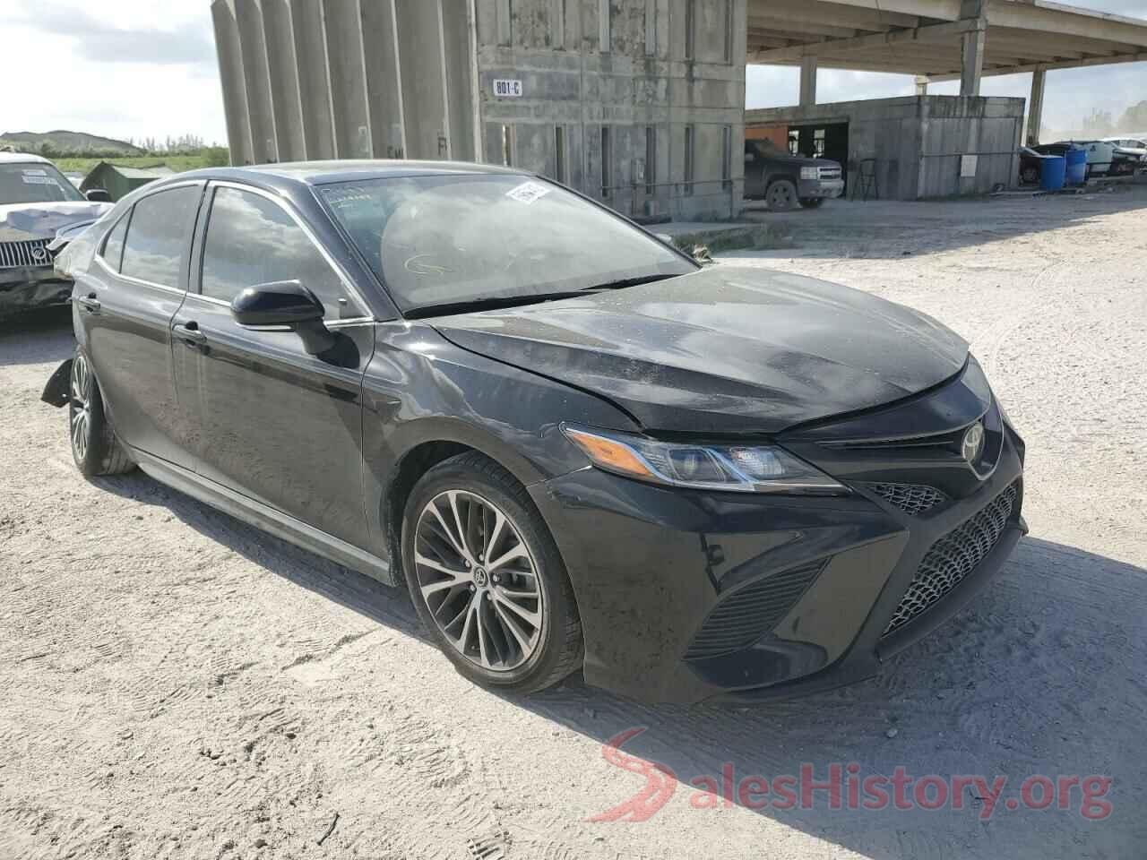 4T1B11HK5KU773023 2019 TOYOTA CAMRY