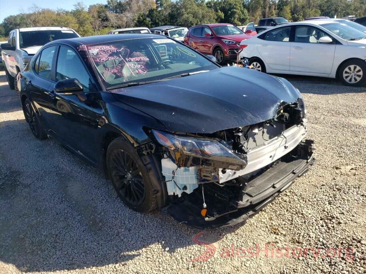 4T1G11AK0NU011559 2022 TOYOTA CAMRY