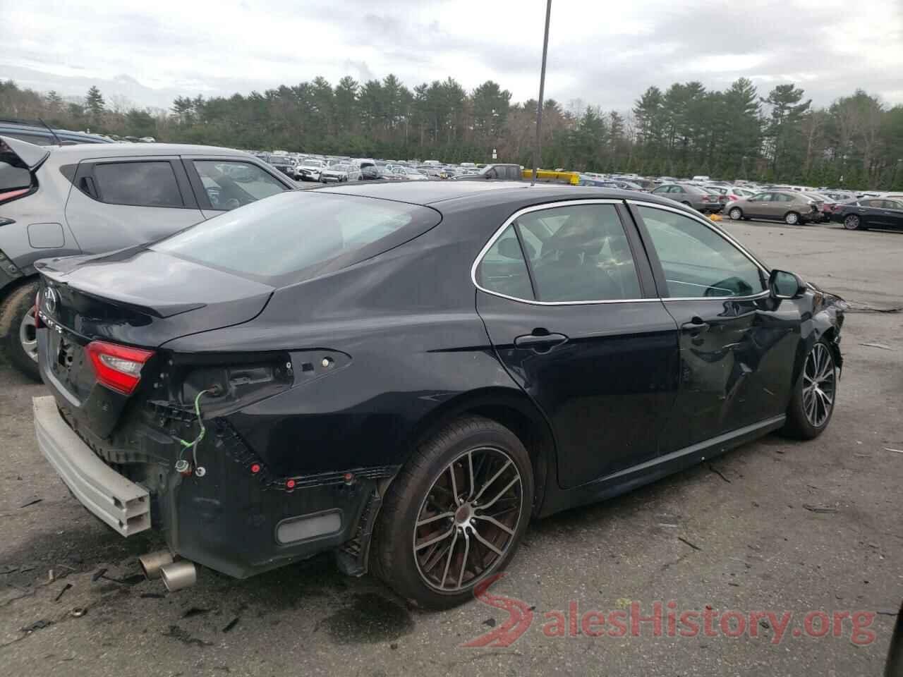 4T1B11HK6JU635277 2018 TOYOTA CAMRY