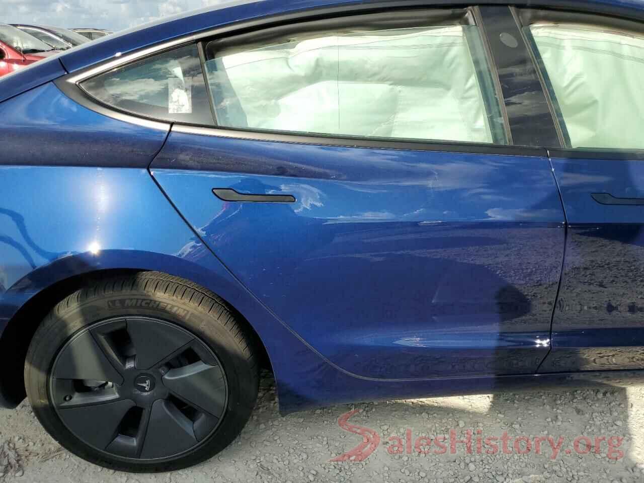 5YJ3E1EB3NF274011 2022 TESLA MODEL 3