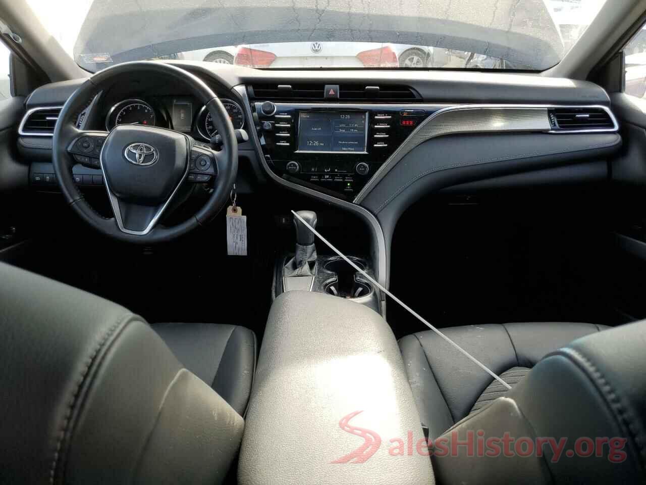 4T1B11HK1JU653704 2018 TOYOTA CAMRY