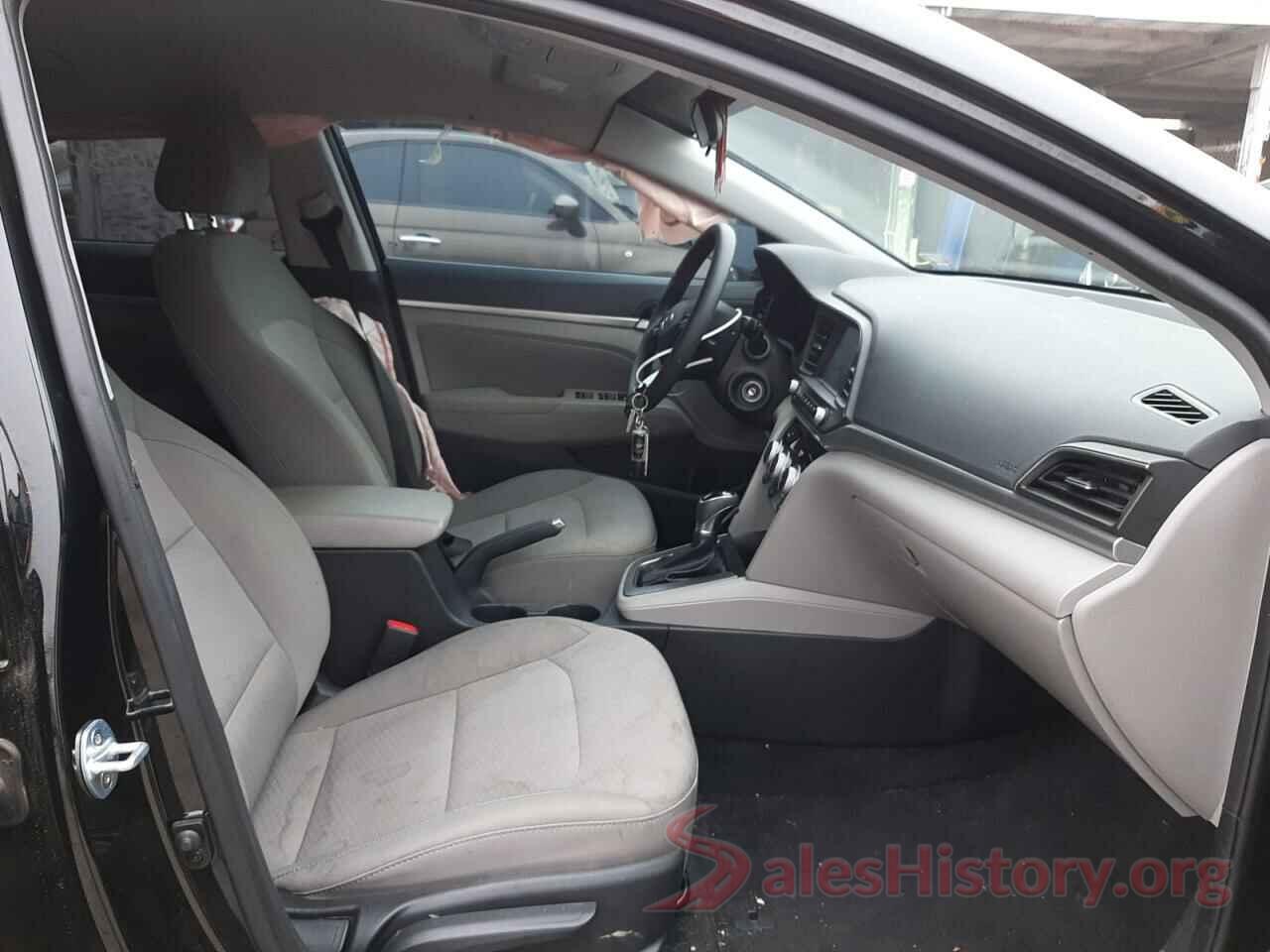 5NPD84LF8KH449126 2019 HYUNDAI ELANTRA