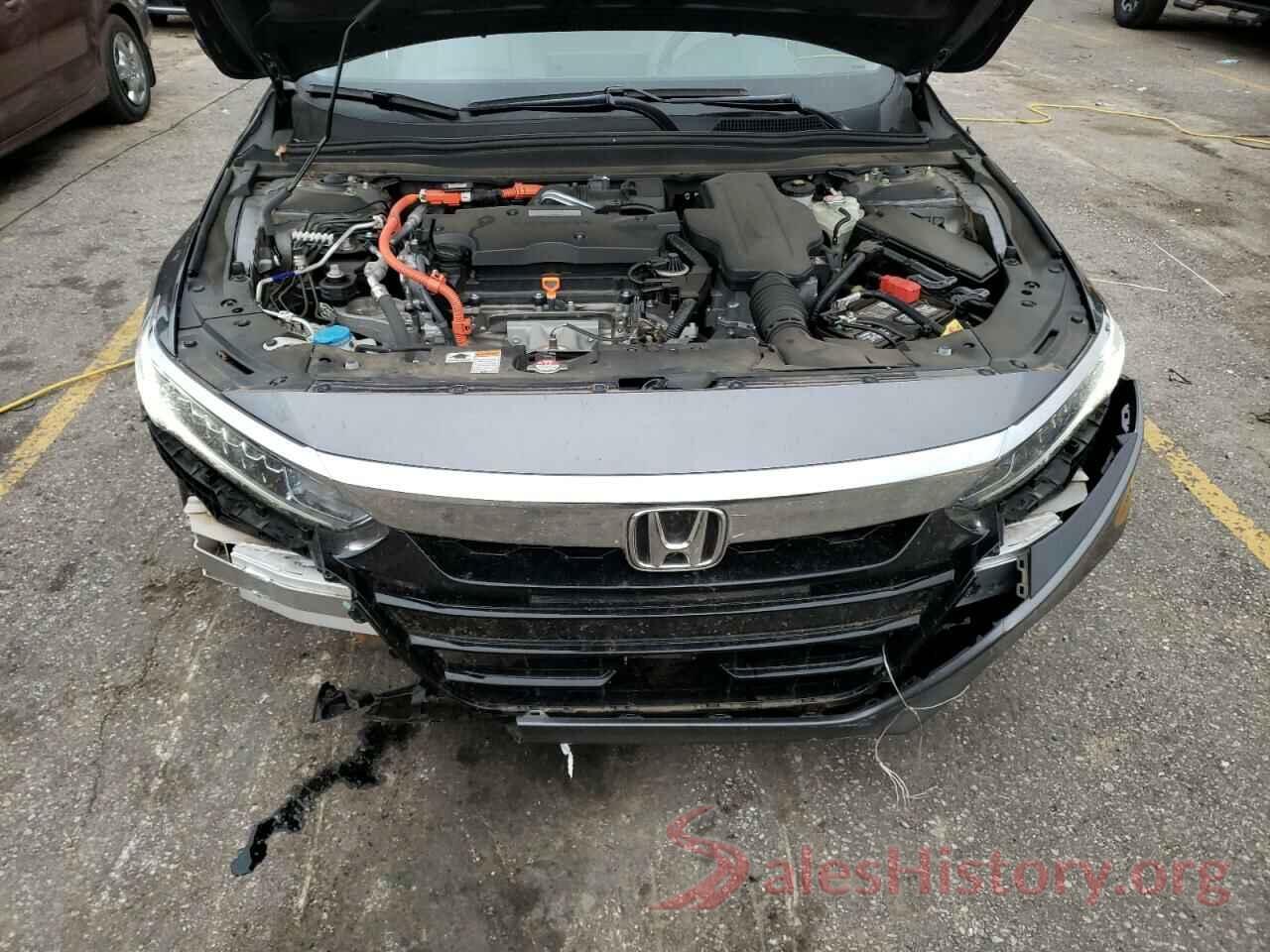 1HGCV3F18JA017240 2018 HONDA ACCORD