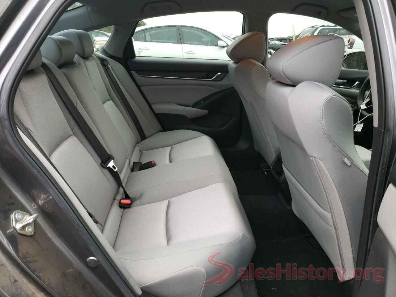 1HGCV3F18JA017240 2018 HONDA ACCORD