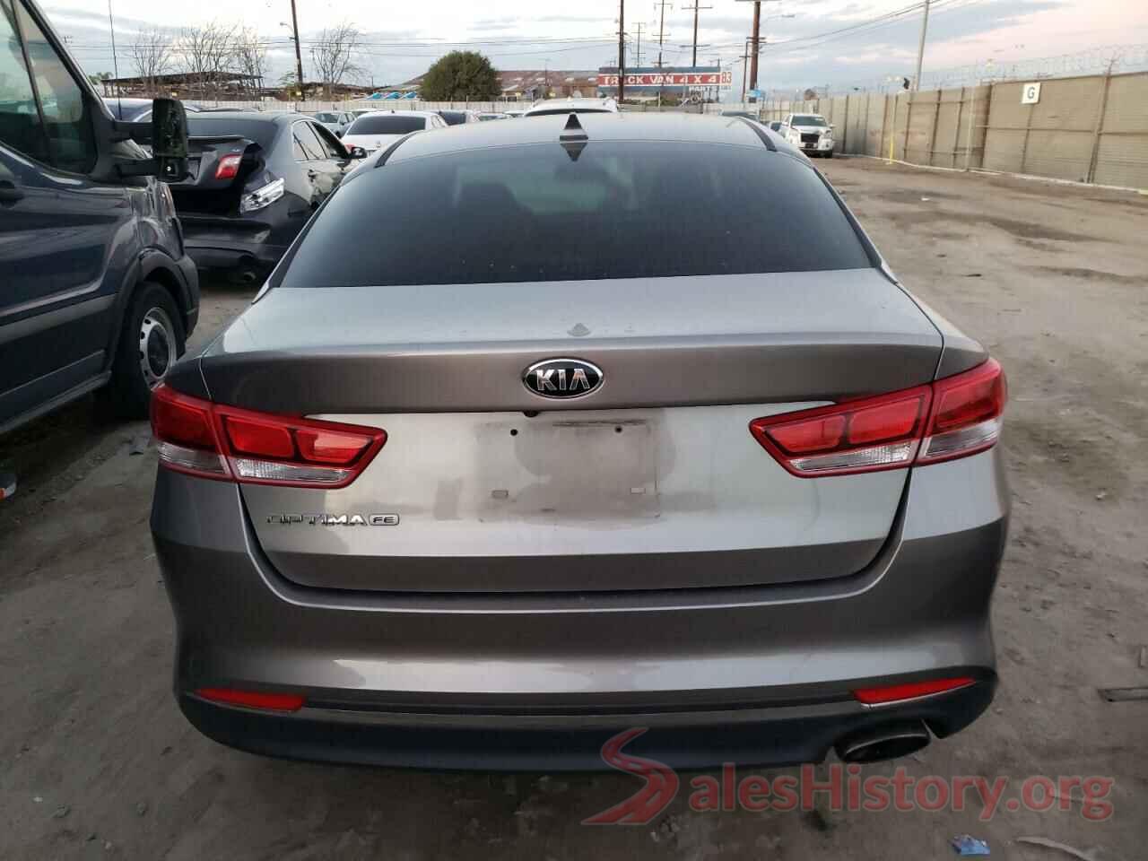 5XXGT4L34JG225069 2018 KIA OPTIMA