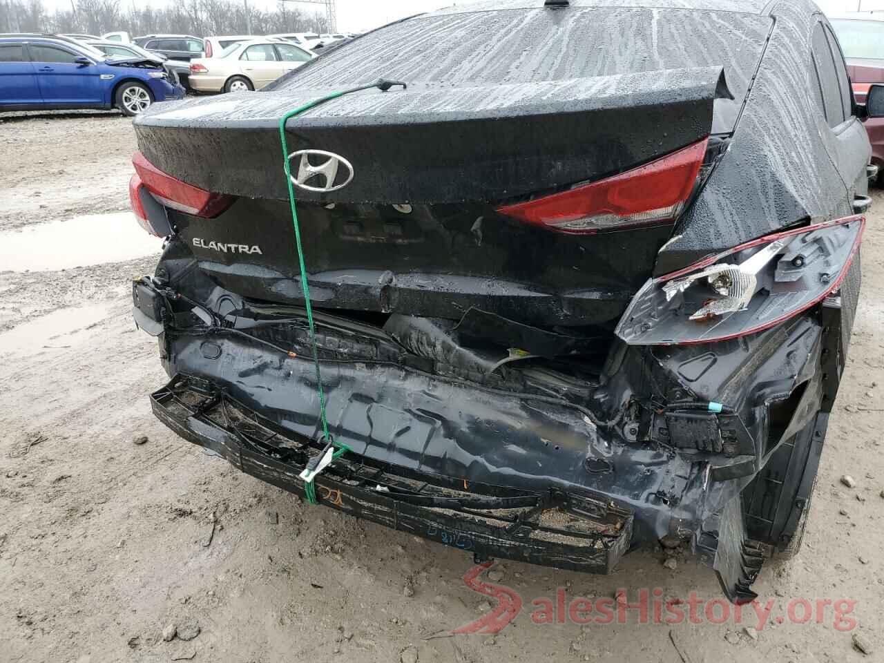 5NPD84LF2JH395787 2018 HYUNDAI ELANTRA