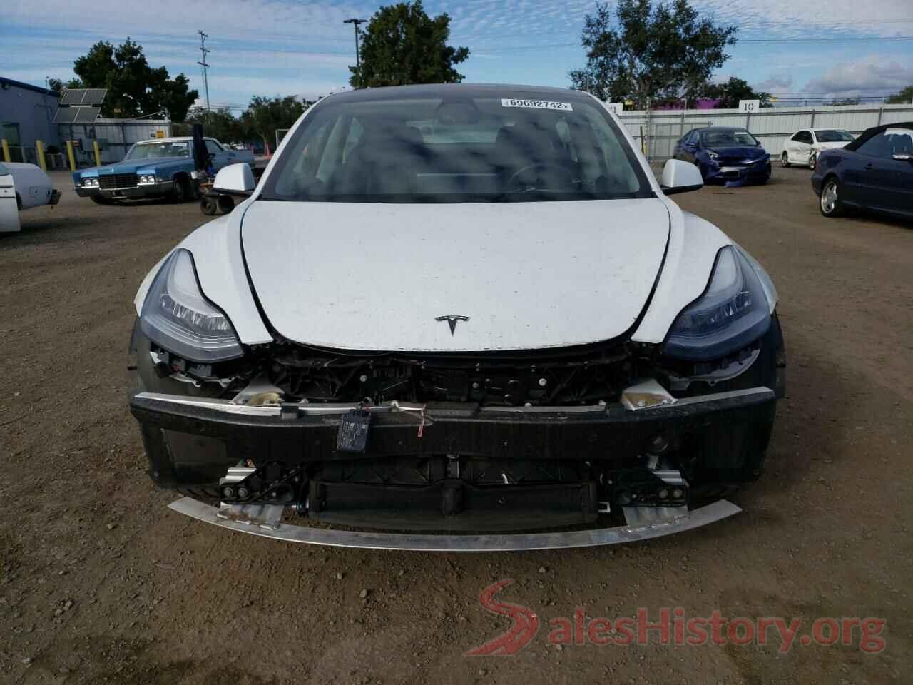 5YJ3E1EB5KF425653 2019 TESLA MODEL 3