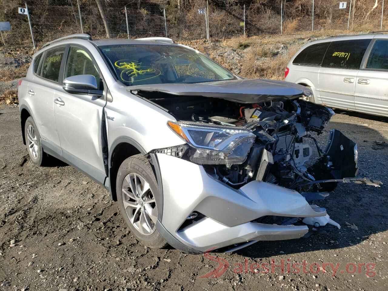 JTMRJREV3HD114379 2017 TOYOTA RAV4