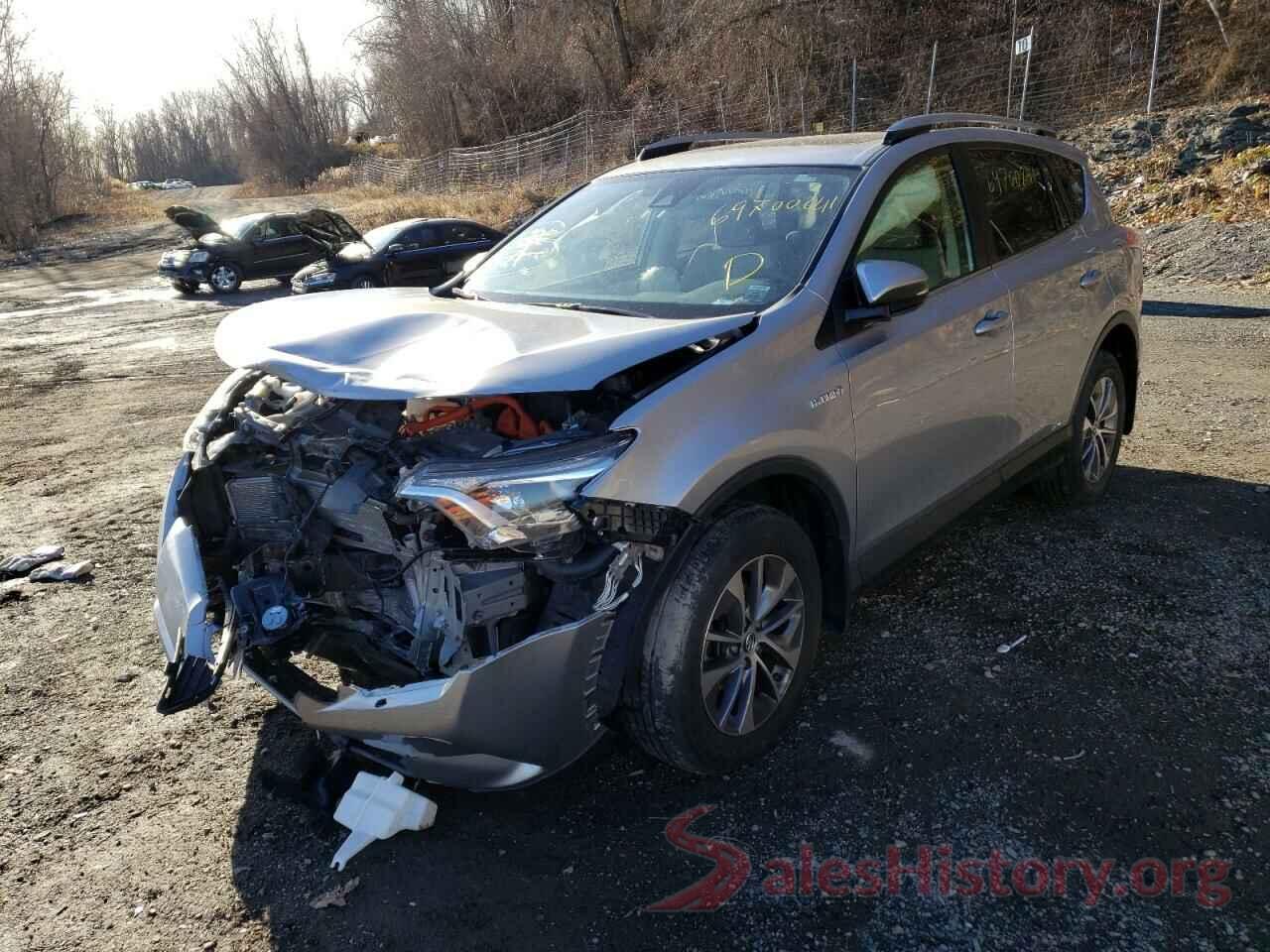 JTMRJREV3HD114379 2017 TOYOTA RAV4