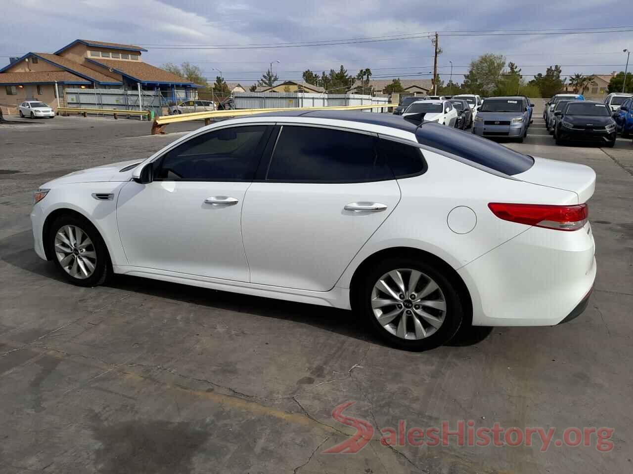 5XXGU4L36JG225765 2018 KIA OPTIMA