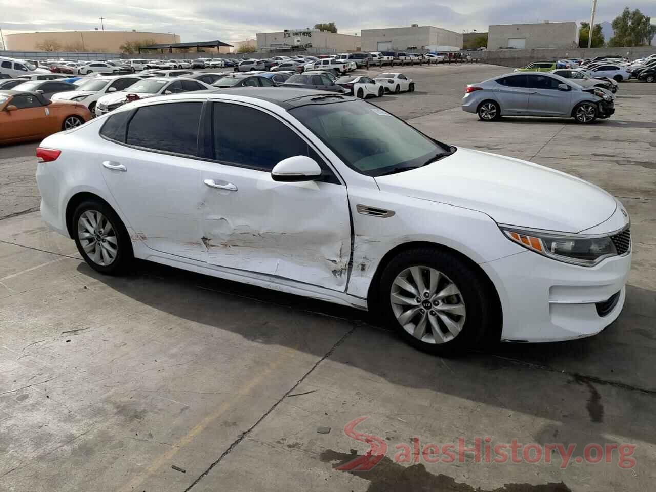 5XXGU4L36JG225765 2018 KIA OPTIMA