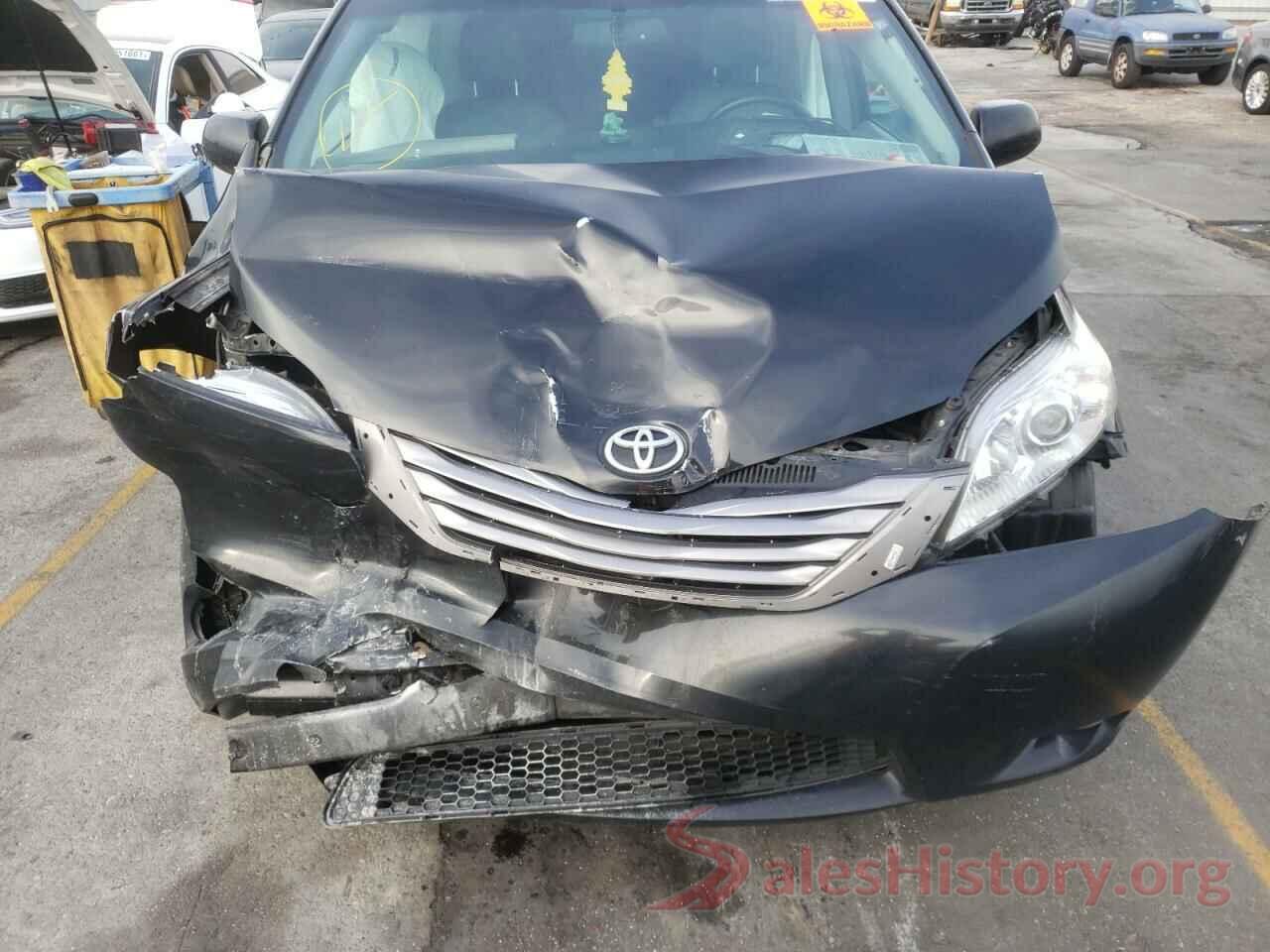 5TDYK3DC6FS627052 2015 TOYOTA SIENNA