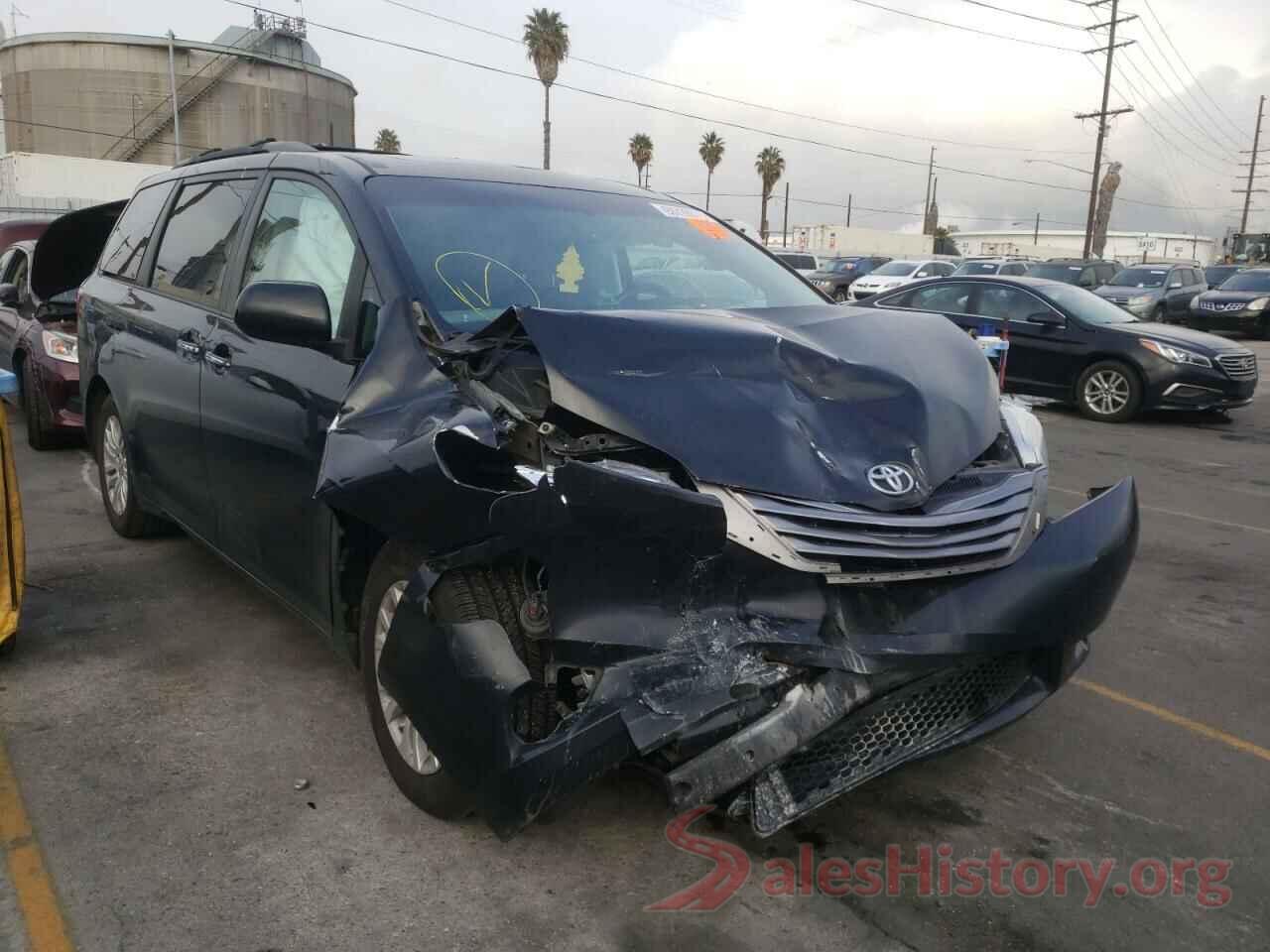 5TDYK3DC6FS627052 2015 TOYOTA SIENNA