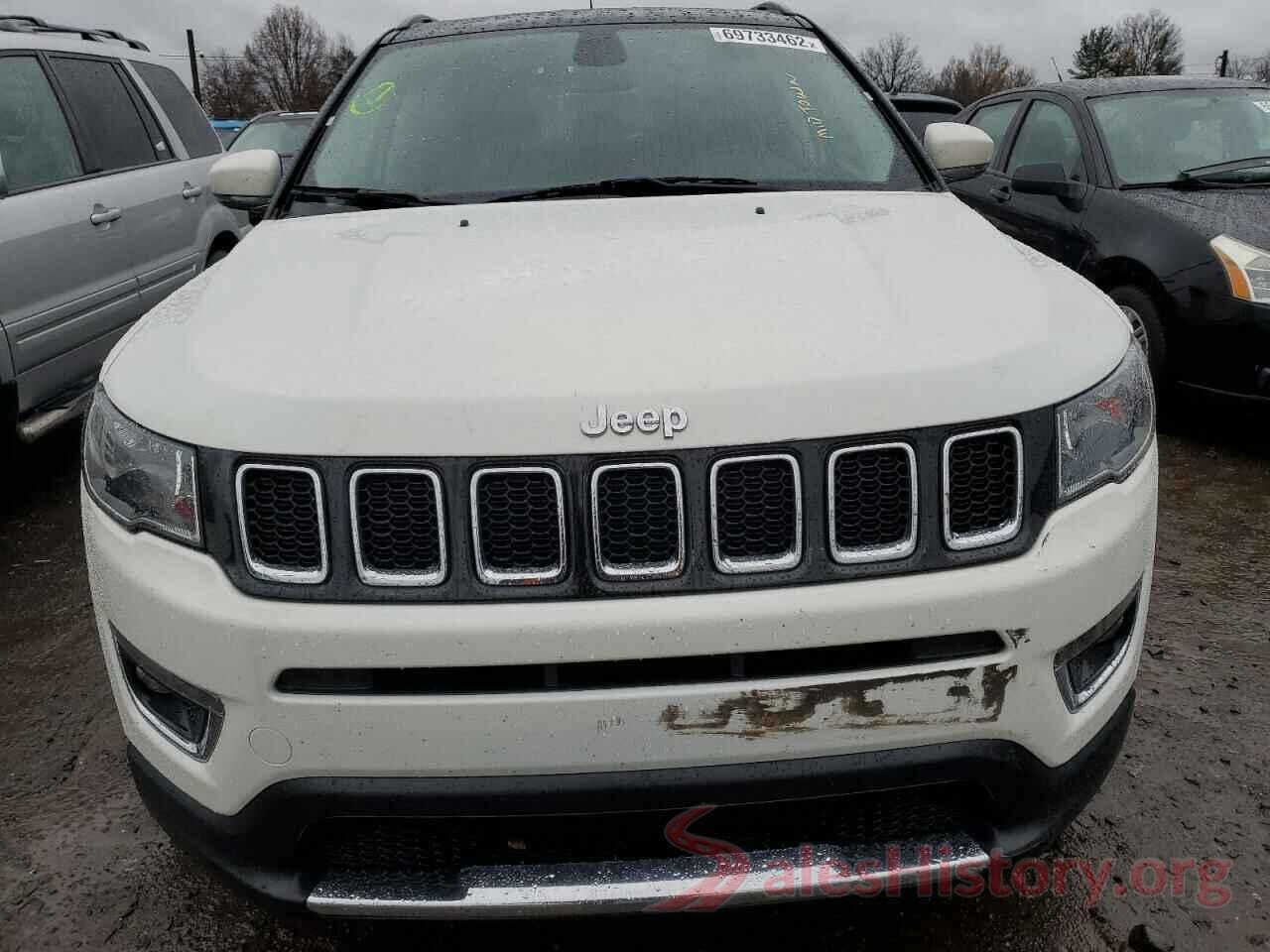 3C4NJDCB6JT467600 2018 JEEP COMPASS