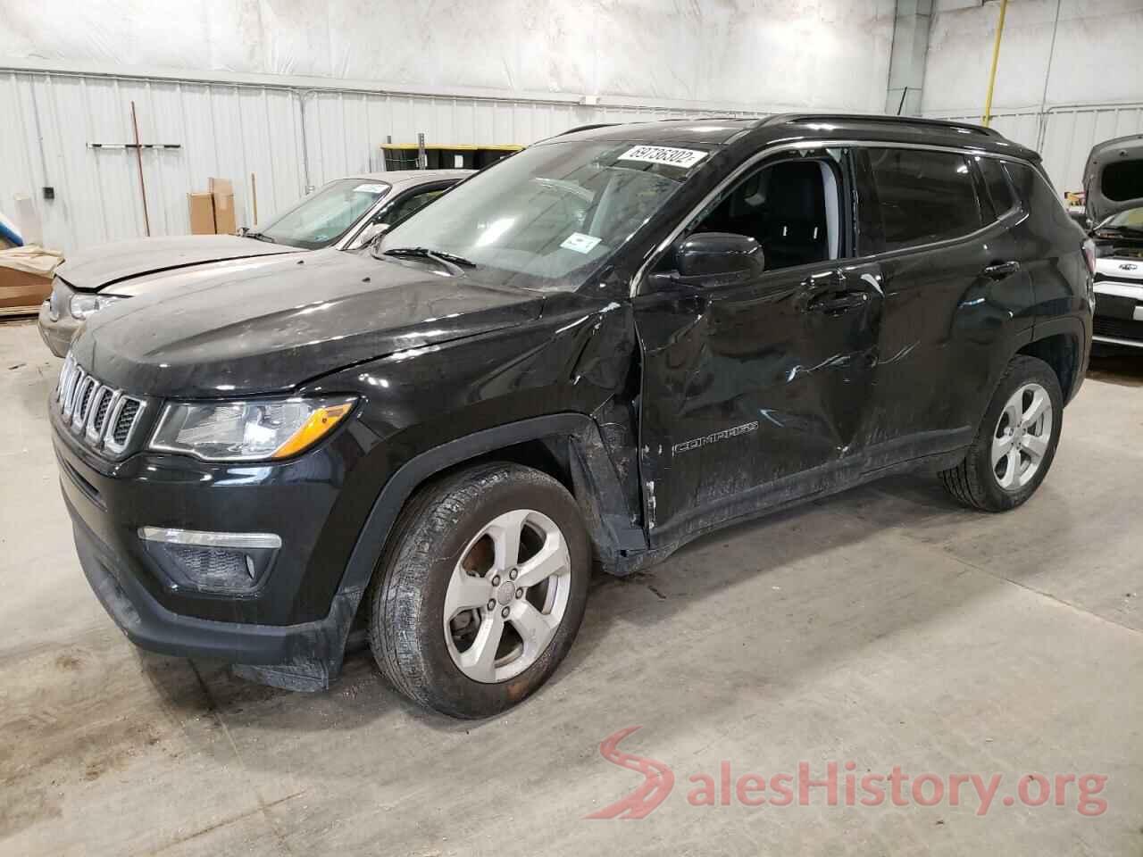 3C4NJDBB8JT349887 2018 JEEP COMPASS