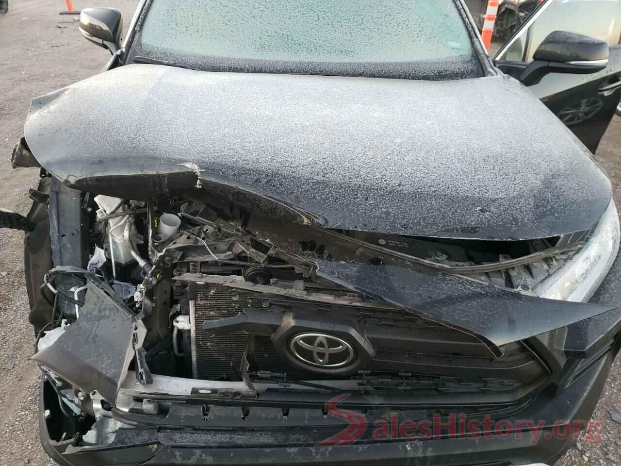 2T3J1RFV0MW144044 2021 TOYOTA RAV4