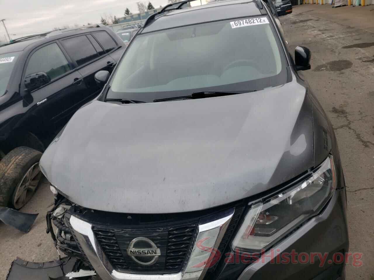 5N1AT2MV5HC827947 2017 NISSAN ROGUE