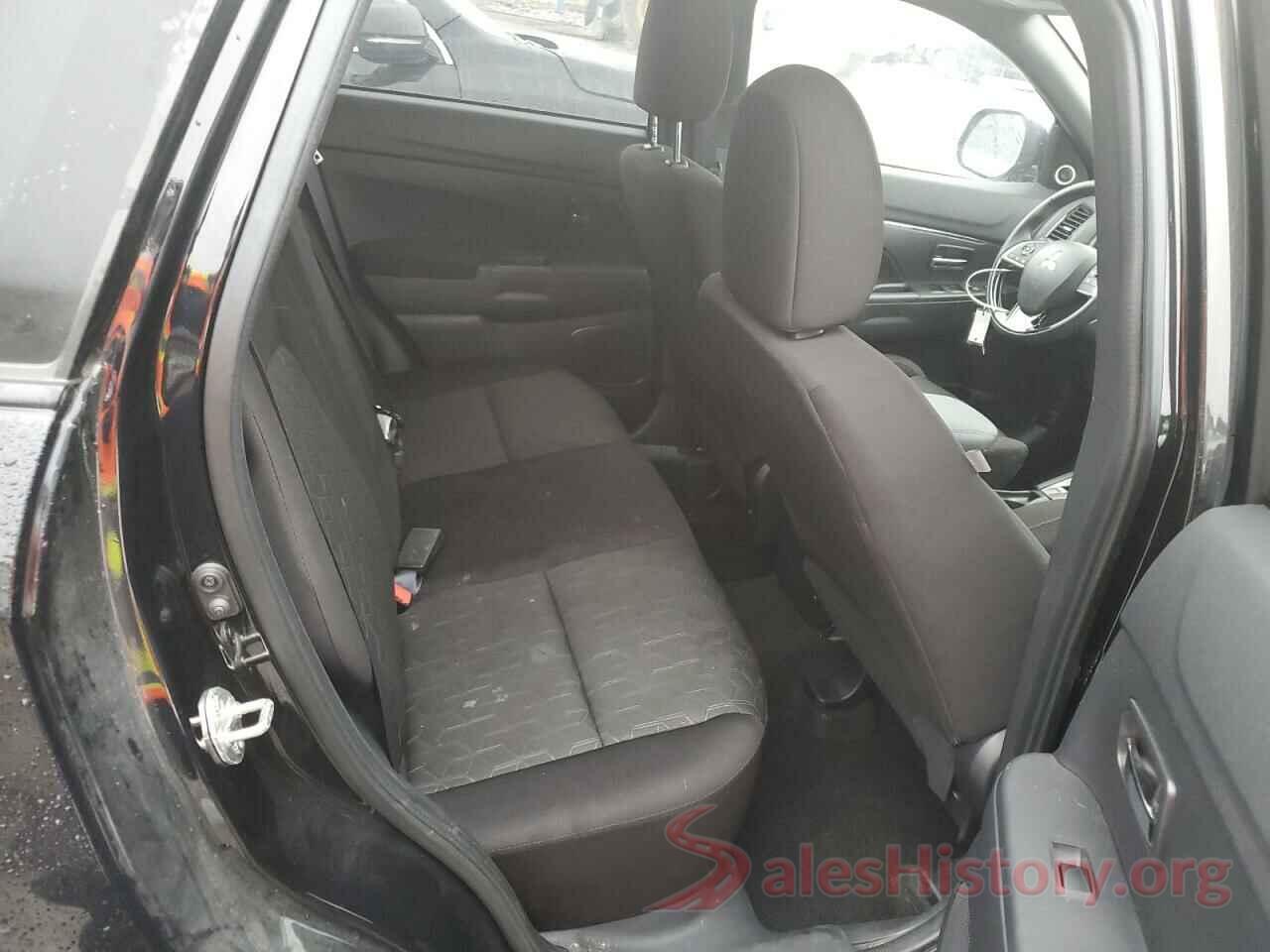 JA4AP3AU5LU025566 2020 MITSUBISHI OUTLANDER