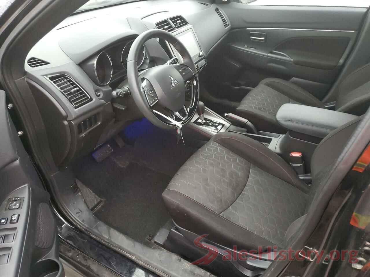 JA4AP3AU5LU025566 2020 MITSUBISHI OUTLANDER