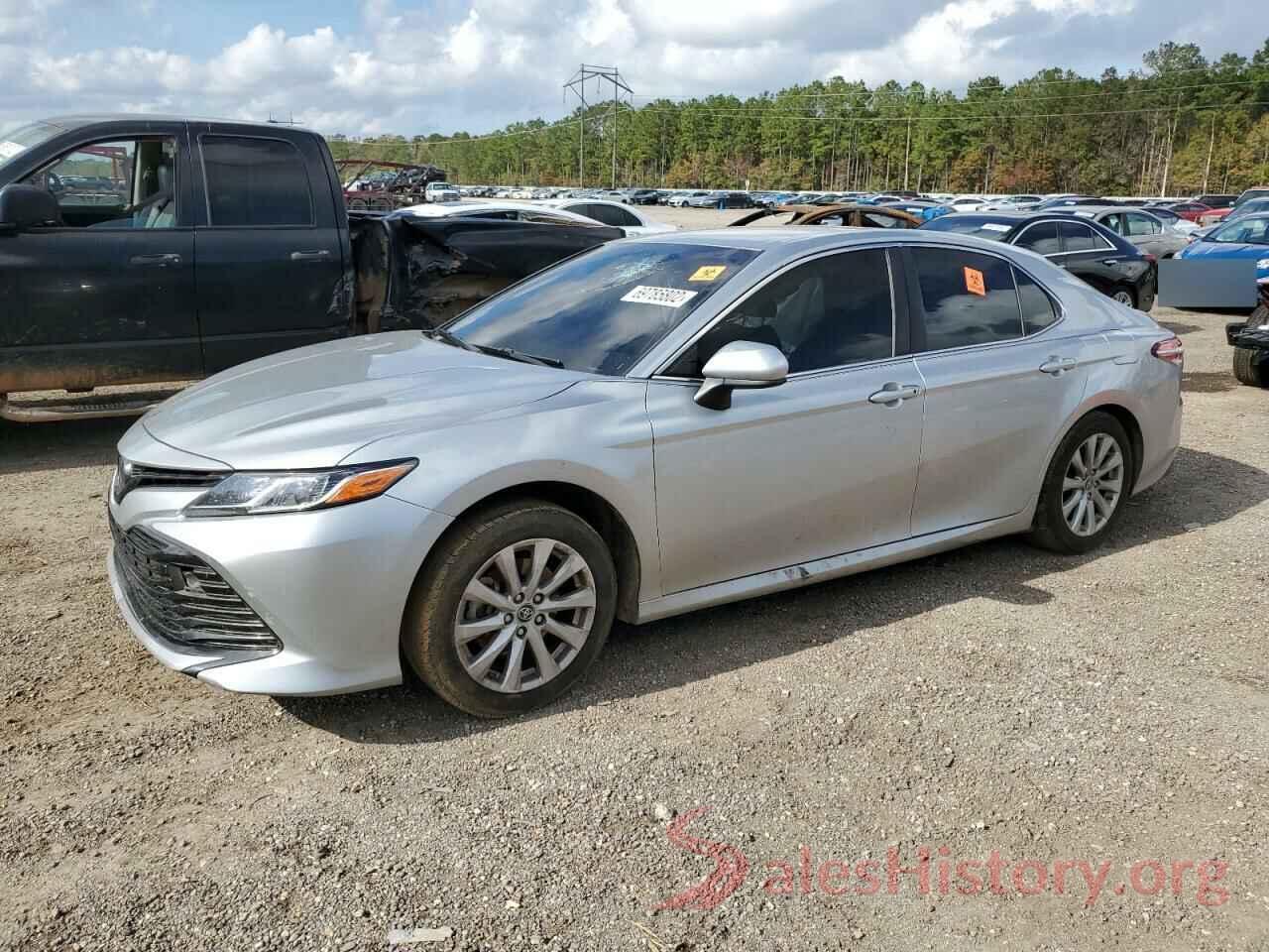 JTNB11HKXJ3012928 2018 TOYOTA CAMRY