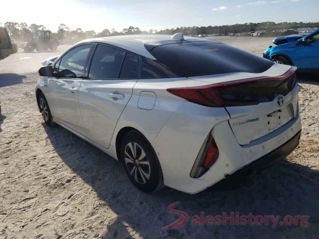 JTDKARFP7J3074627 2018 TOYOTA PRIUS