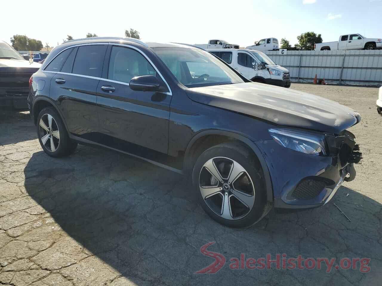 WDC0G5EB0KF571825 2019 MERCEDES-BENZ GLC-CLASS