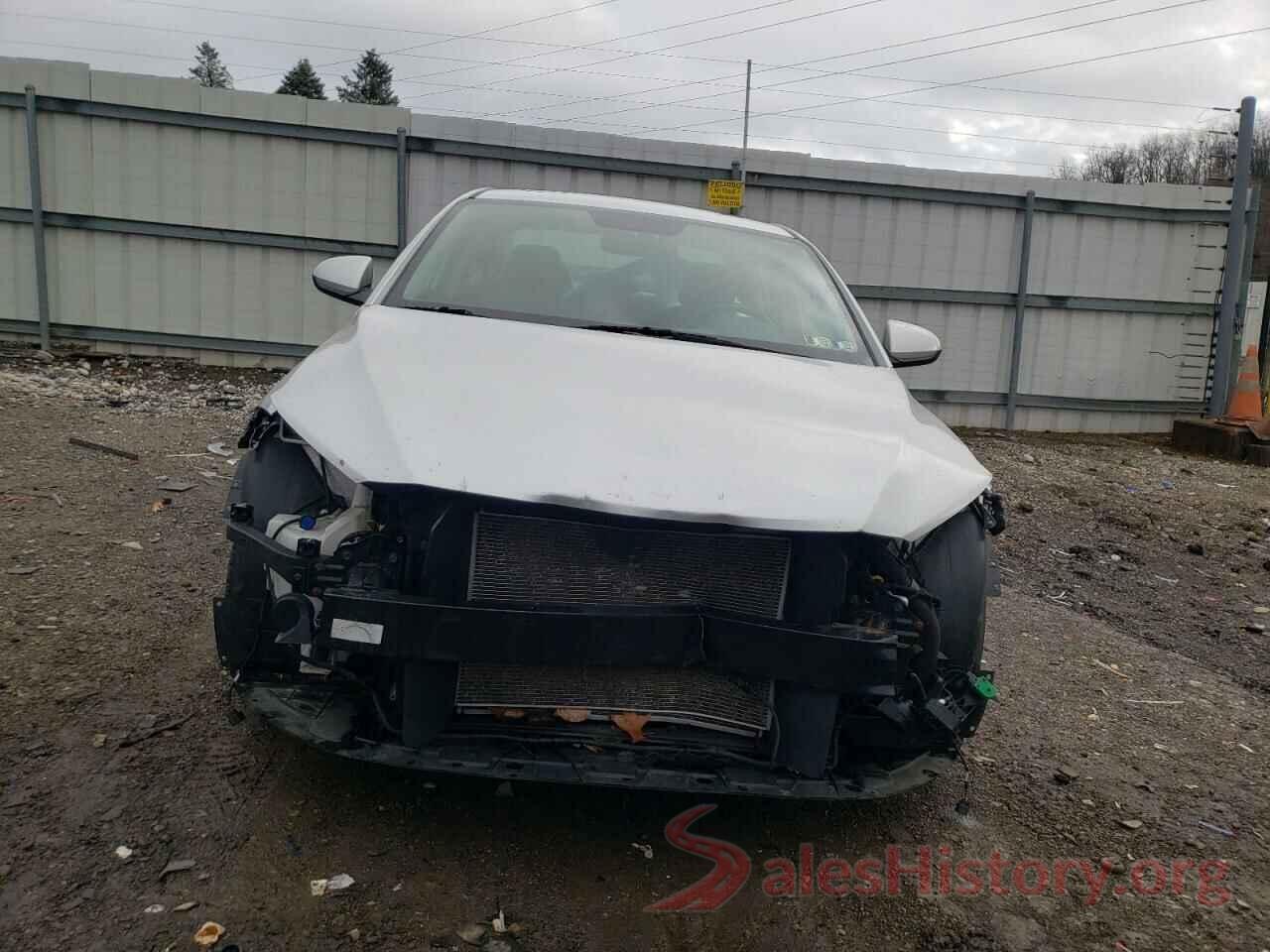 5NPD84LF7JH273989 2018 HYUNDAI ELANTRA