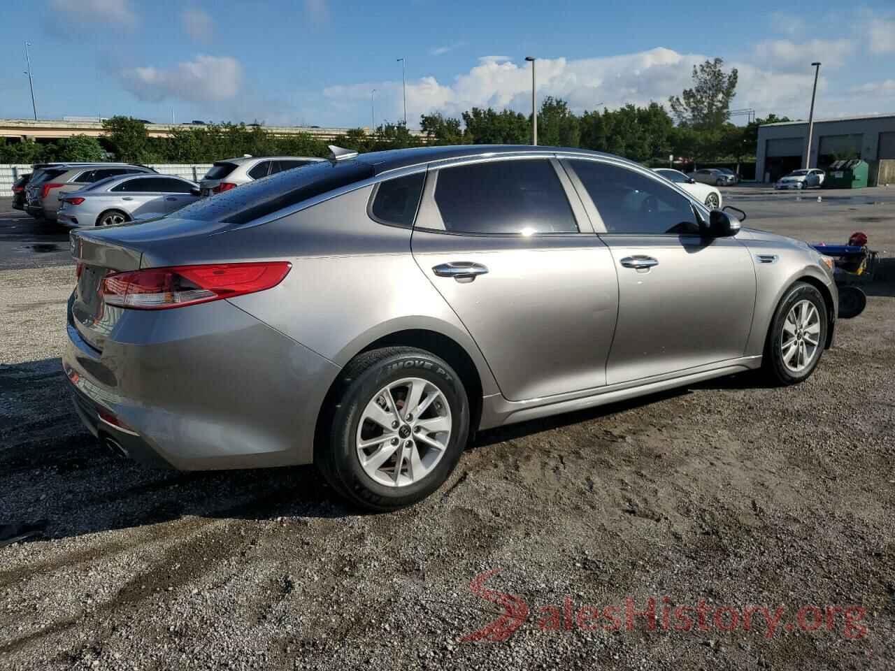 5XXGT4L32HG134201 2017 KIA OPTIMA