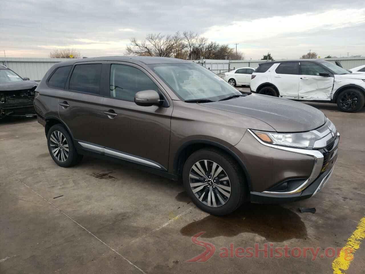 JA4AD3A3XKZ022258 2019 MITSUBISHI OUTLANDER