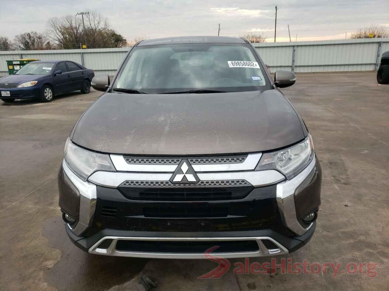 JA4AD3A3XKZ022258 2019 MITSUBISHI OUTLANDER