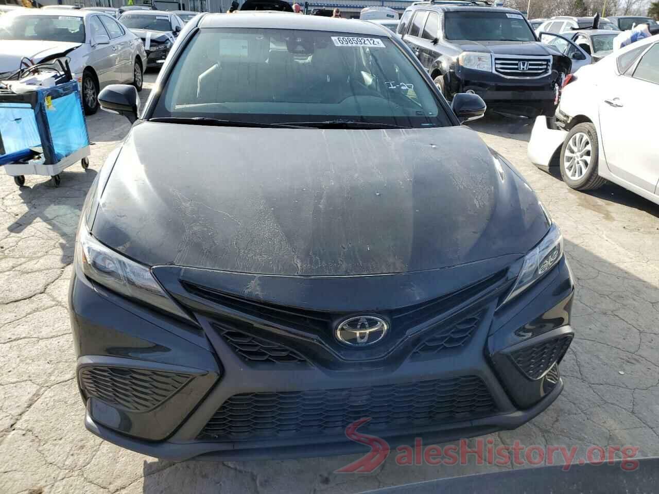 4T1T11AK8NU634510 2022 TOYOTA CAMRY