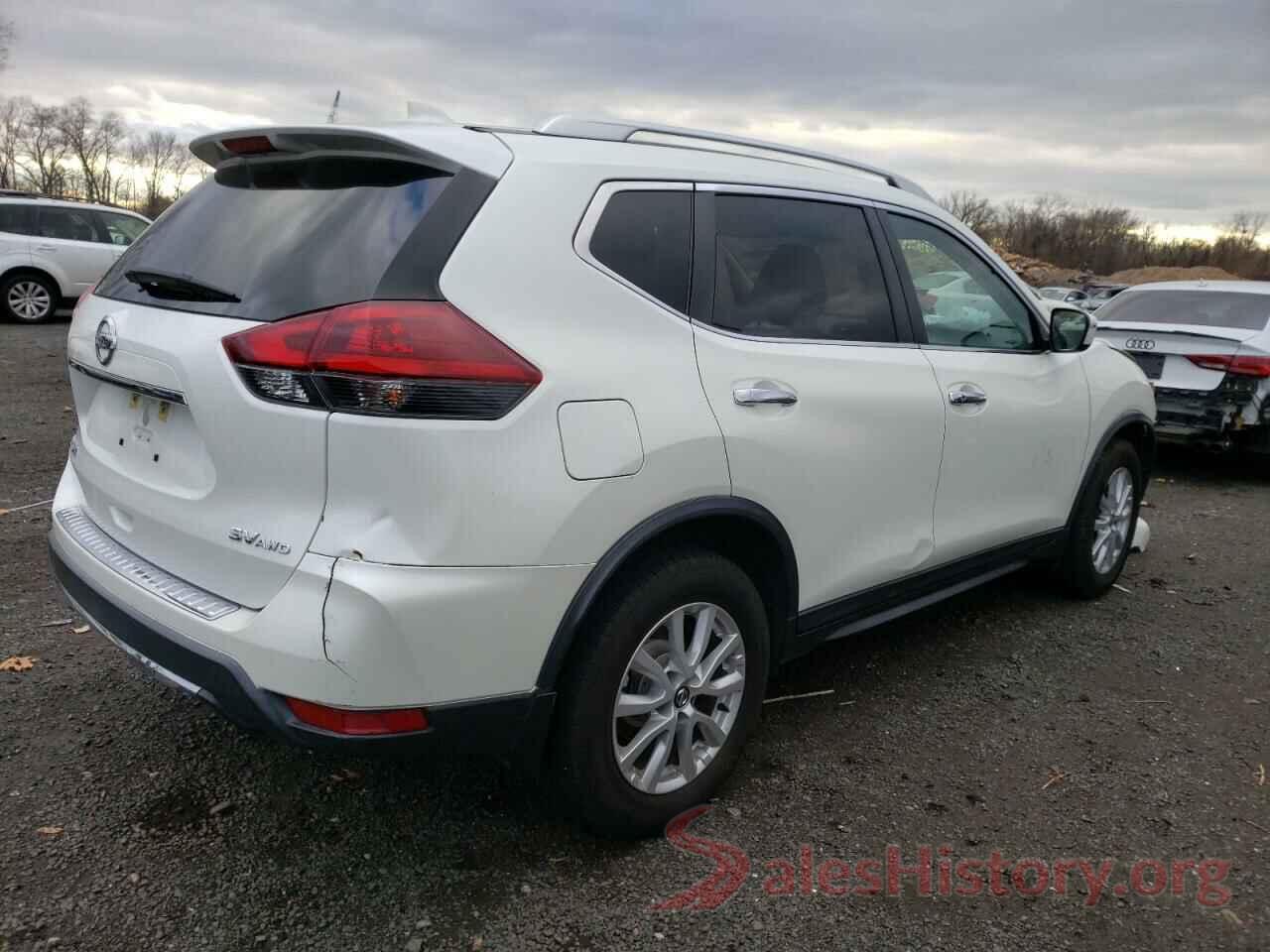 KNMAT2MV3JP602798 2018 NISSAN ROGUE