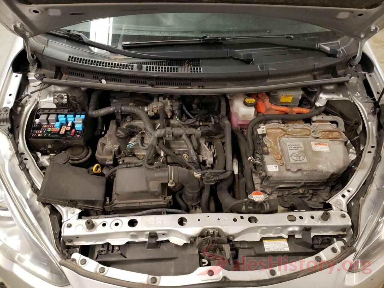 JTDKDTB39G1137741 2016 TOYOTA PRIUS