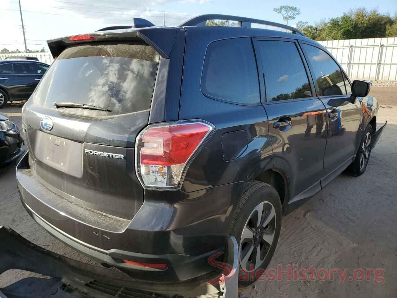 JF2SJAEC4JH564897 2018 SUBARU FORESTER