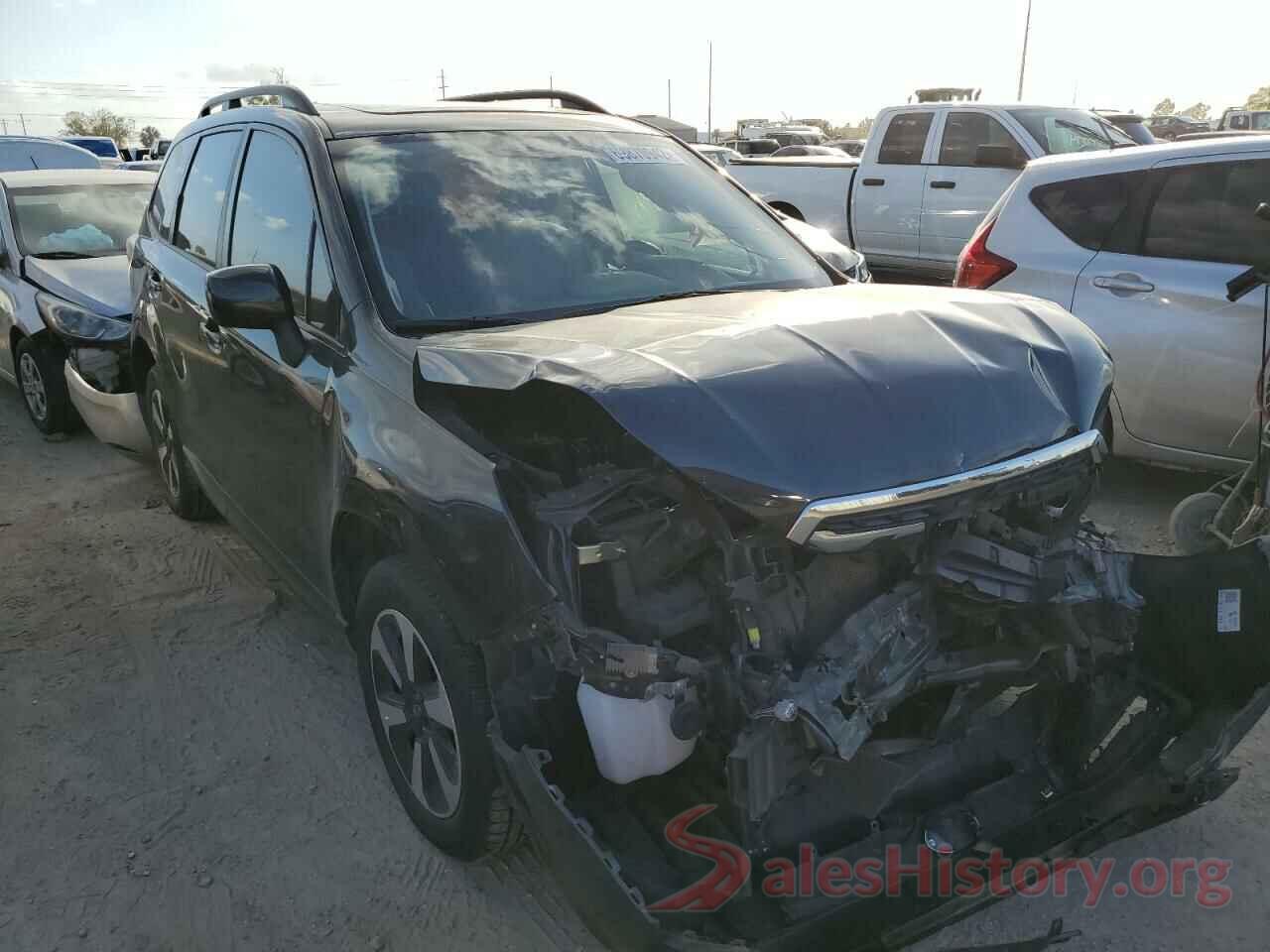 JF2SJAEC4JH564897 2018 SUBARU FORESTER