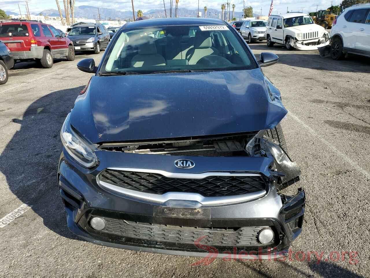 3KPF24AD1KE070405 2019 KIA FORTE