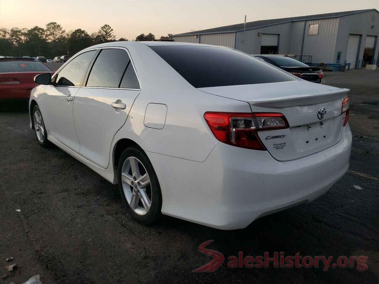 4T1BF1FK0EU863785 2014 TOYOTA CAMRY