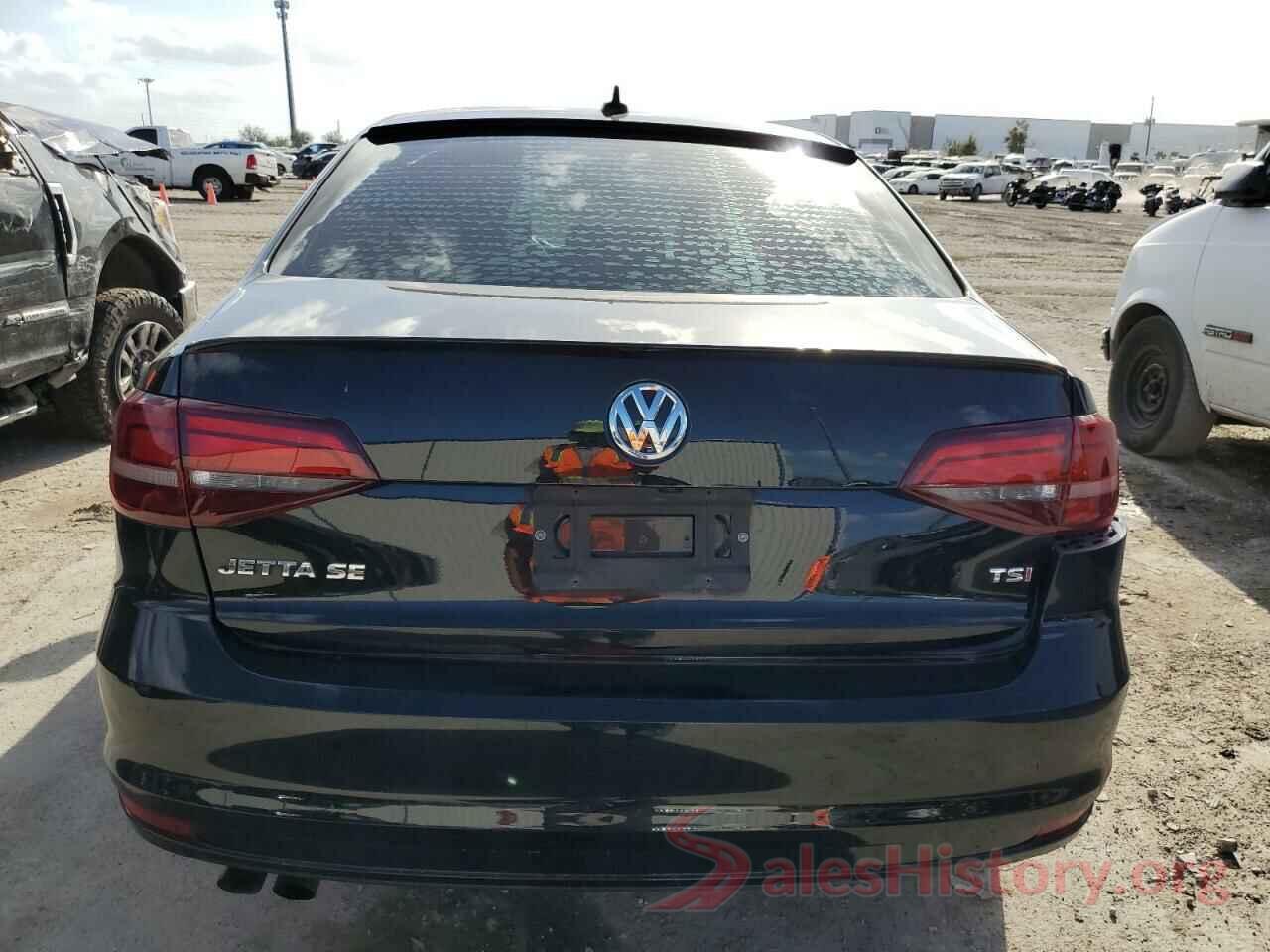 3VWD17AJXJM229067 2018 VOLKSWAGEN JETTA