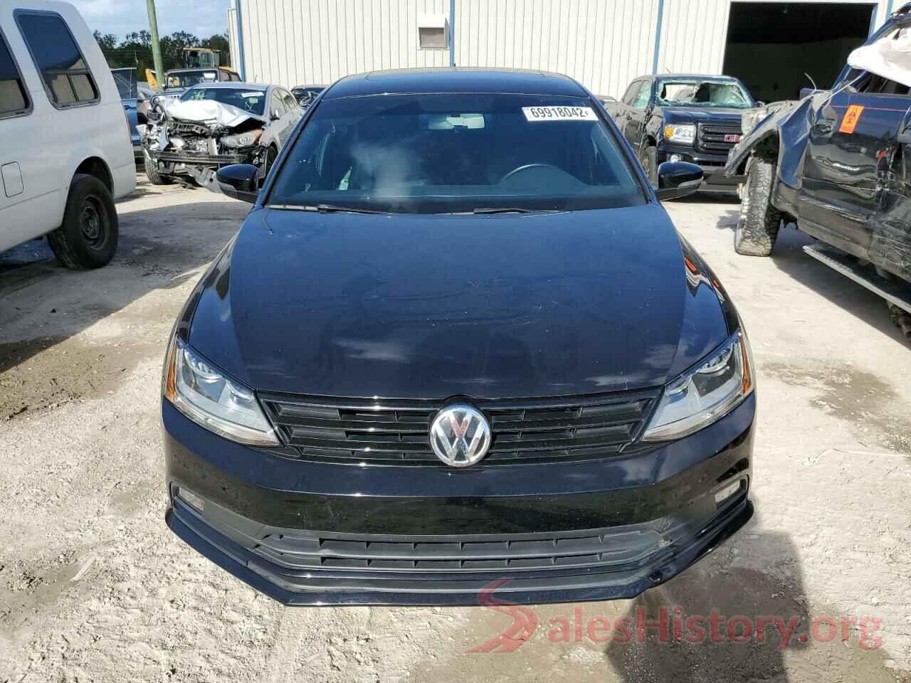 3VWD17AJXJM229067 2018 VOLKSWAGEN JETTA