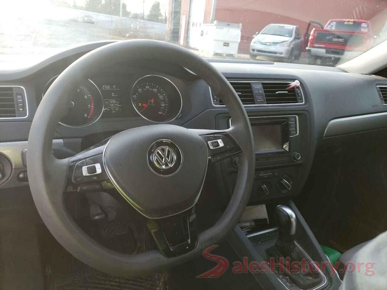 3VW2B7AJ5HM354105 2017 VOLKSWAGEN JETTA