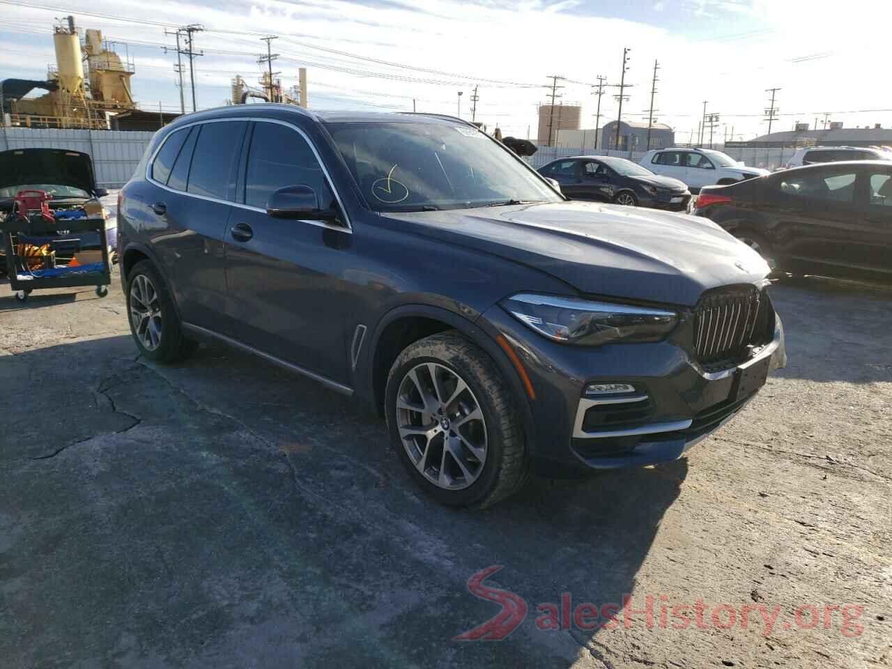 5UXCR6C56KLL39004 2019 BMW X5