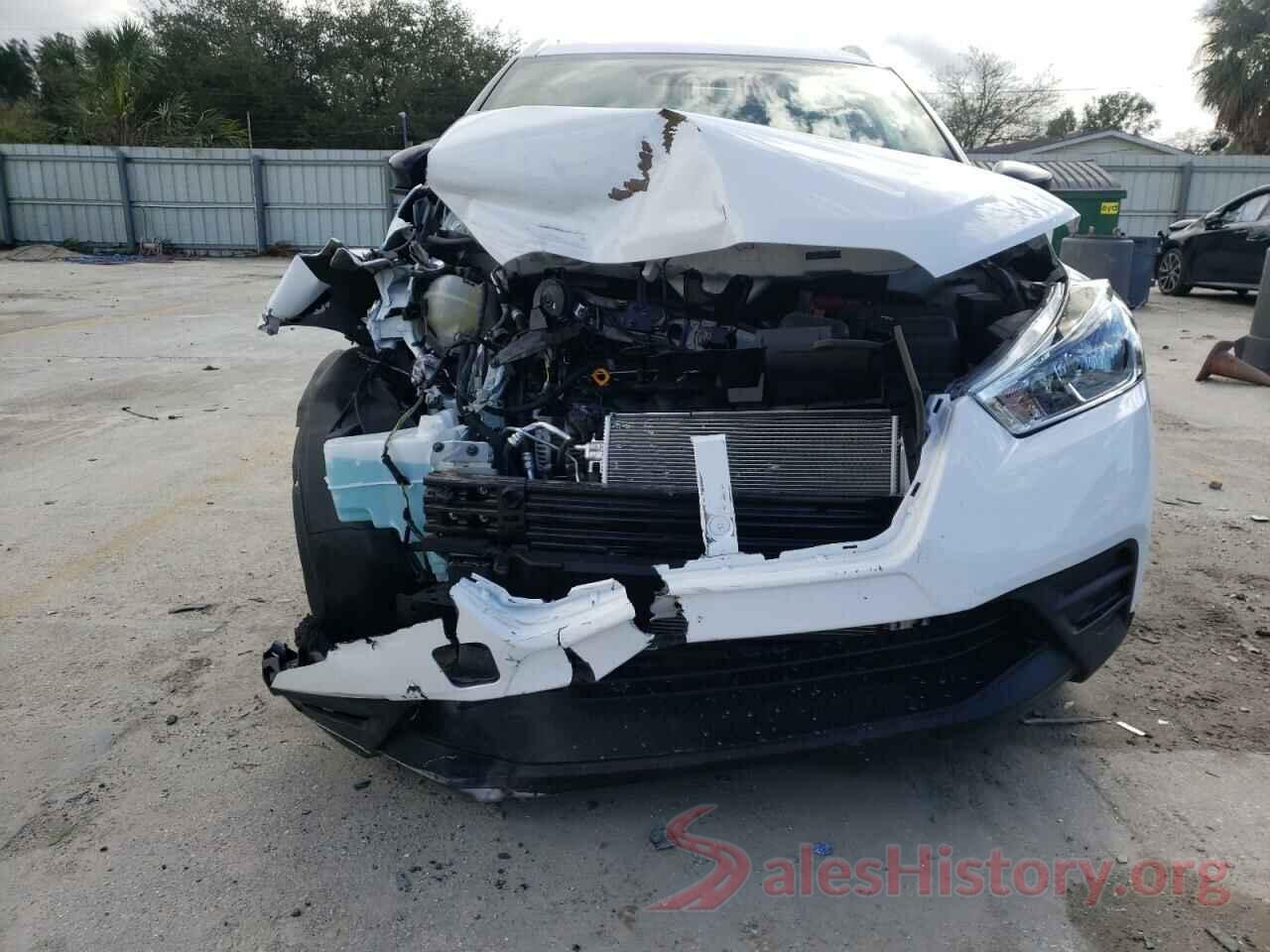 3N1CP5CU6KL566614 2019 NISSAN KICKS