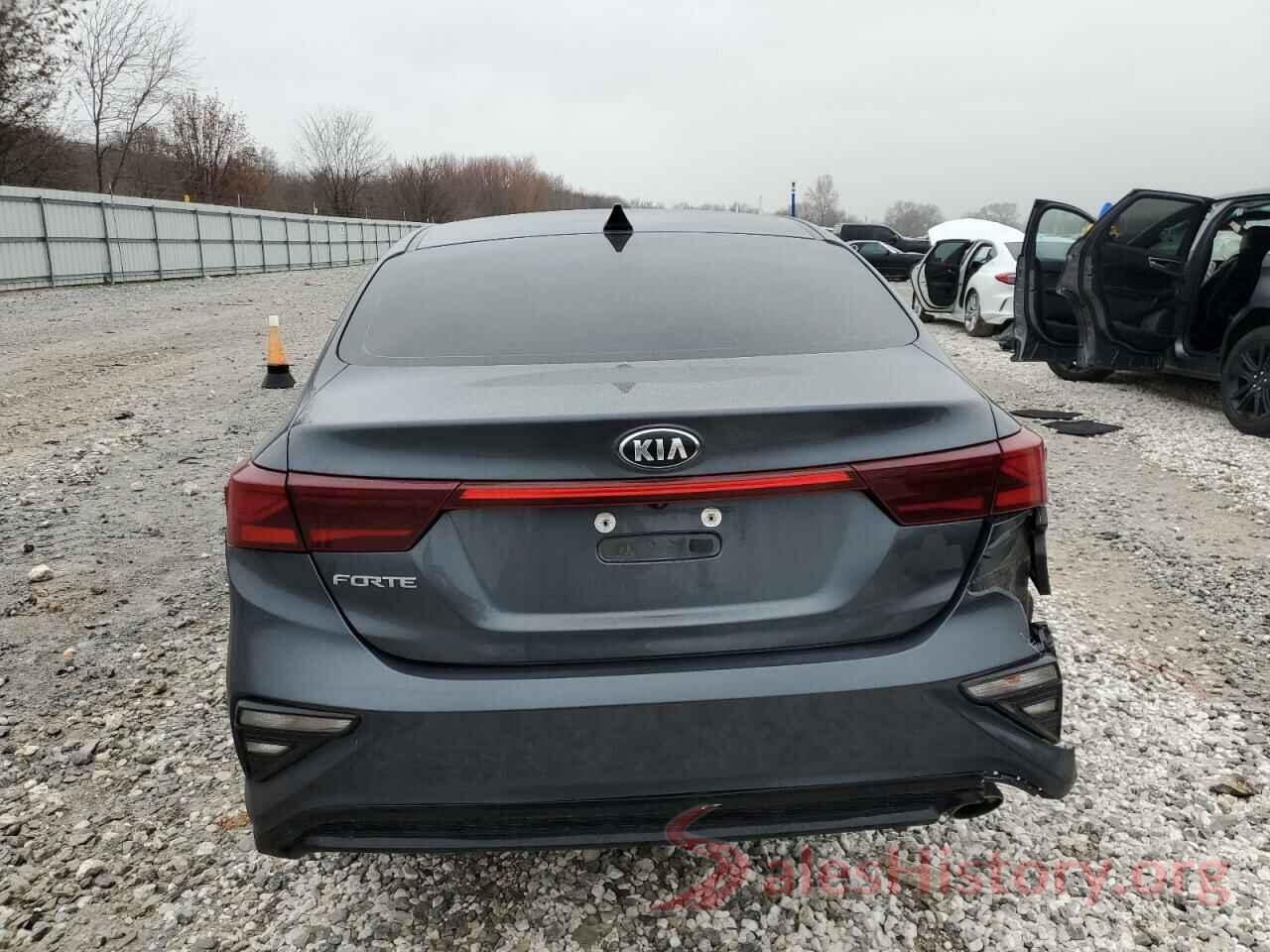 3KPF24AD1KE078519 2019 KIA FORTE