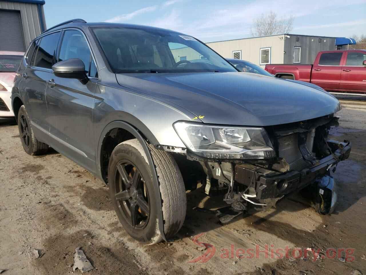 3VV2B7AX9JM120144 2018 VOLKSWAGEN TIGUAN