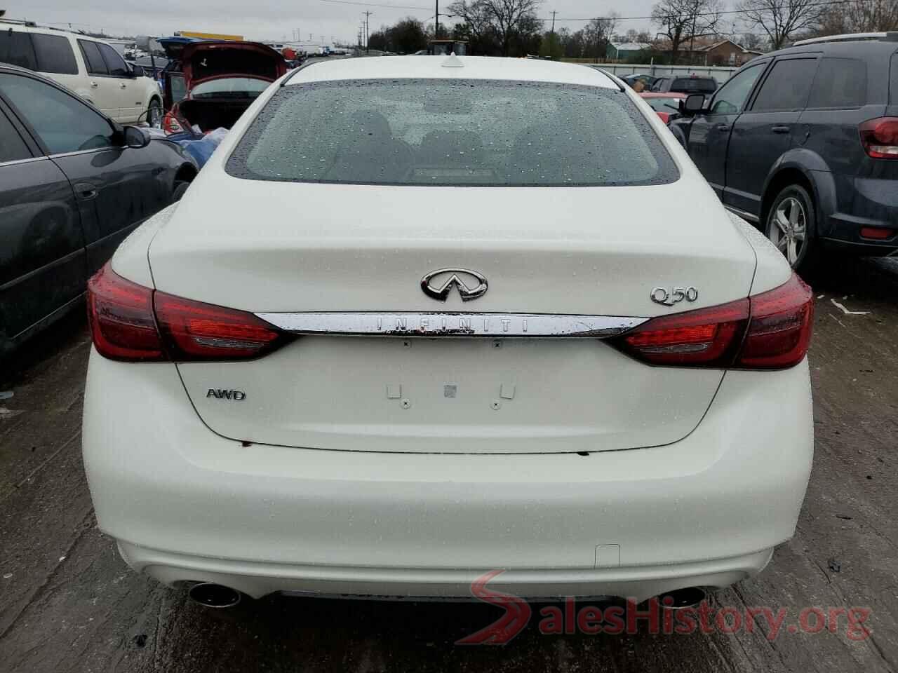 JN1EV7AR3JM439915 2018 INFINITI Q50