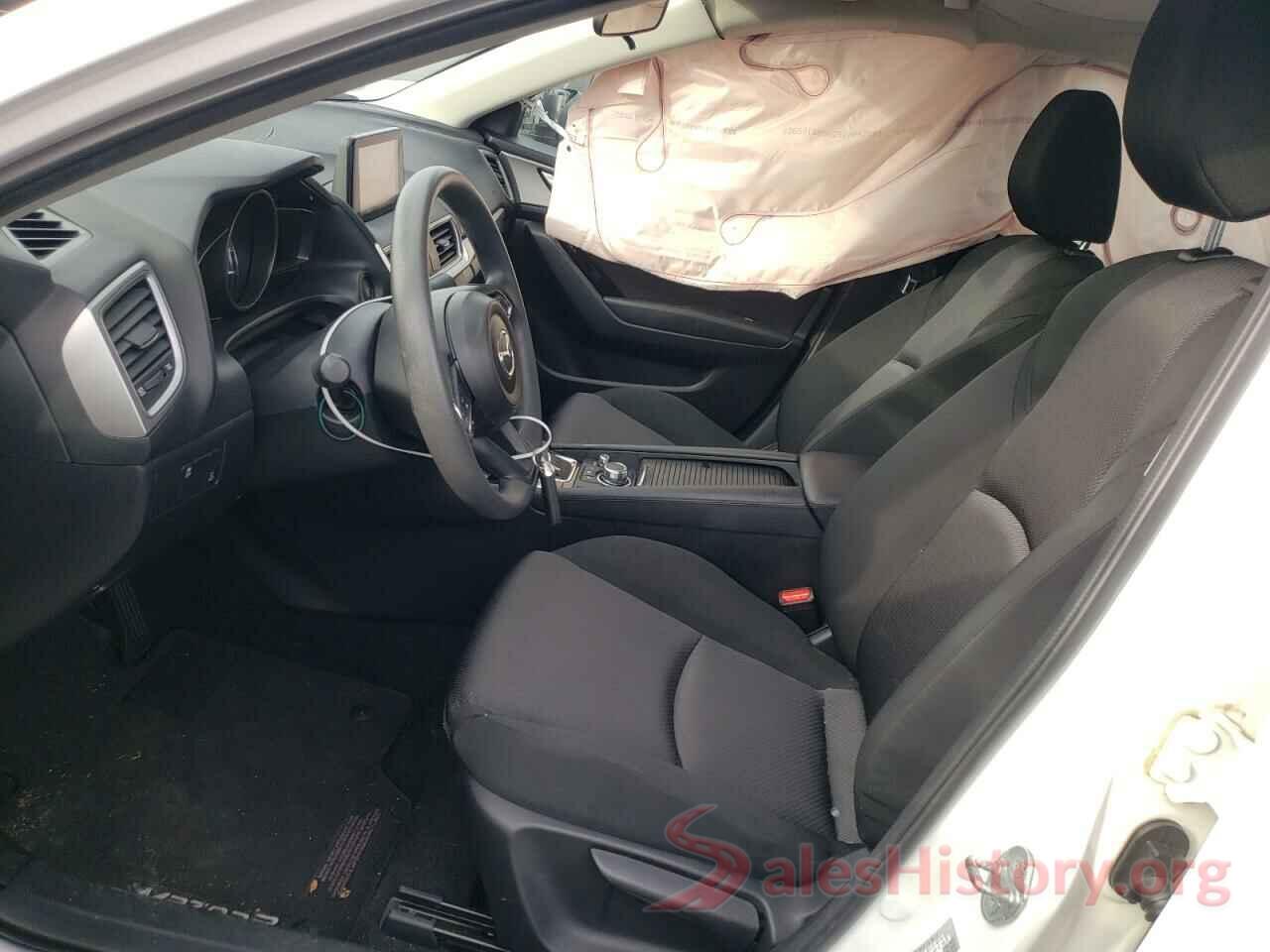 3MZBN1U7XJM176248 2018 MAZDA 3