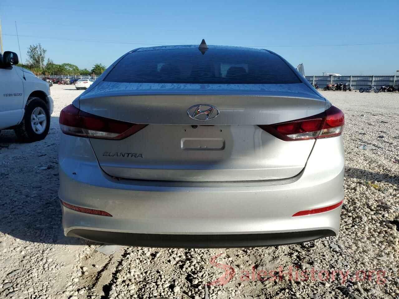 5NPD84LFXJH260752 2018 HYUNDAI ELANTRA