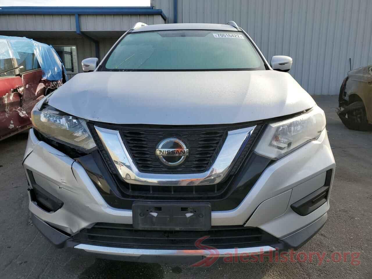 KNMAT2MV1JP528698 2018 NISSAN ROGUE